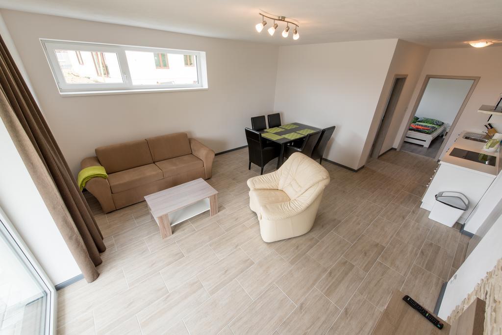 Apartmany 154 Lipno nad Vltavou Exteriör bild
