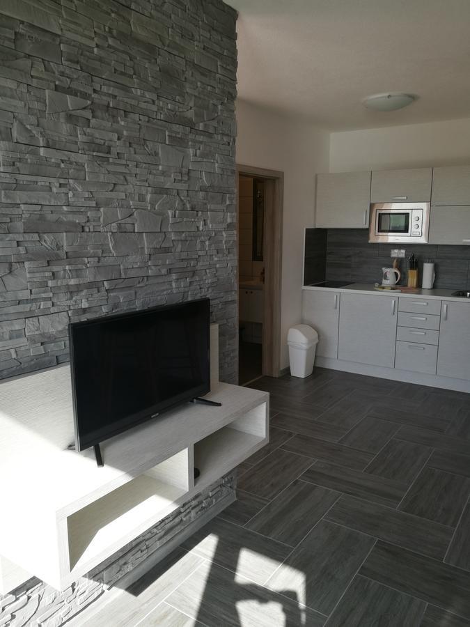 Apartmany 154 Lipno nad Vltavou Exteriör bild